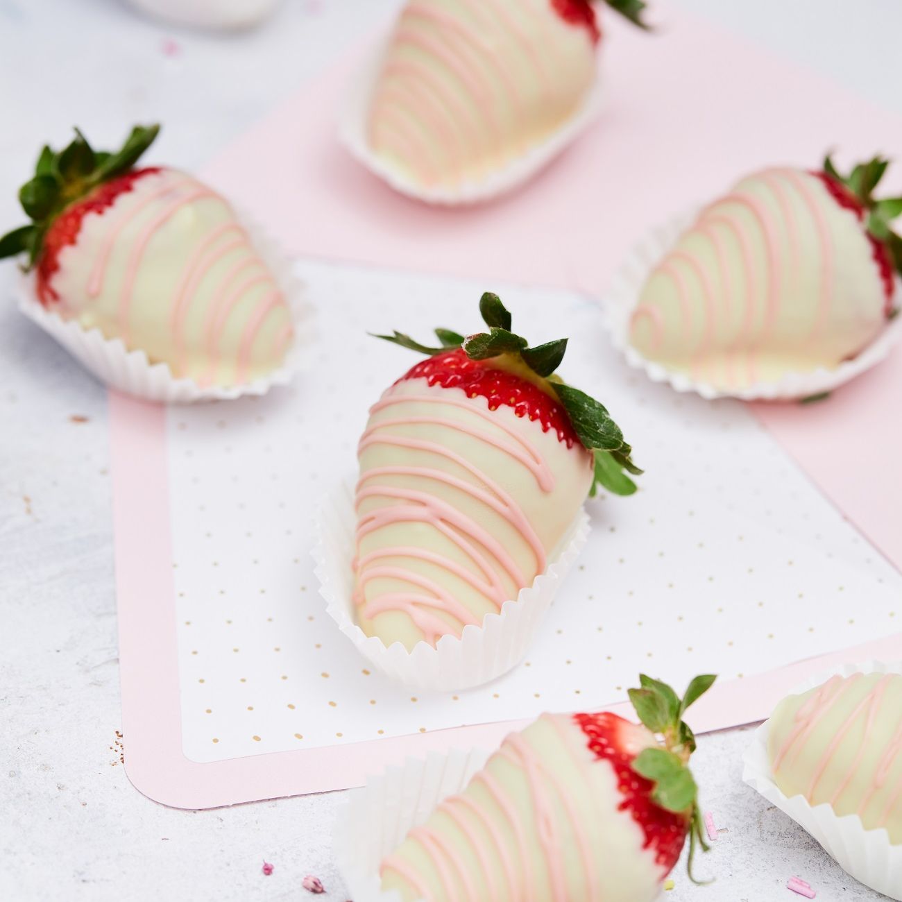 Blanc Chocolate Strawberries