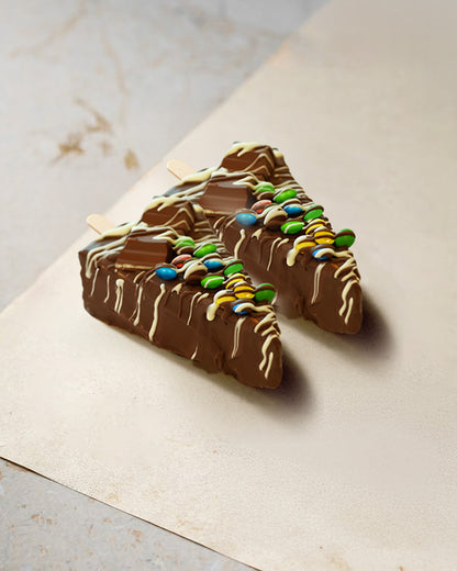 Kinder Choco Balls Cheesecake